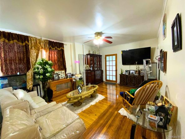 552 Beach 68th Street, Arverne NY 11692