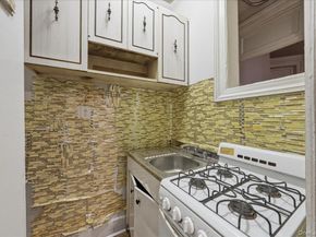 501 W 156th Street 22, New York (Manhattan) NY 10032