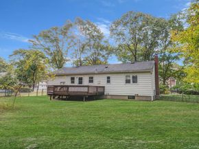 175 Pleasant Street, Ronkonkoma NY 11779