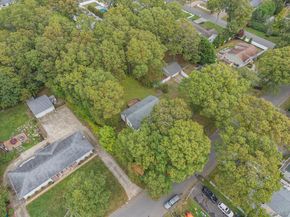 175 Pleasant Street, Ronkonkoma NY 11779