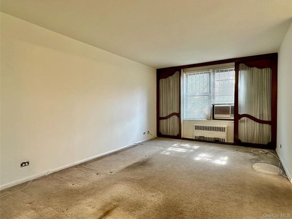 83-77 Woodhaven Boulevard 2A, Woodhaven NY 11421