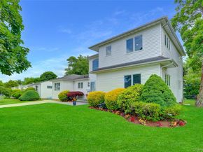 23 Lillian Lane, Plainview NY 11803