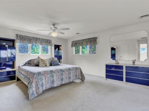 23 Lillian Lane, Plainview NY 11803