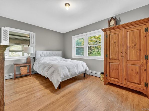 520 Elizabeth Road, Yorktown Heights NY 10598