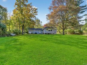 520 Elizabeth Road, Yorktown Heights NY 10598