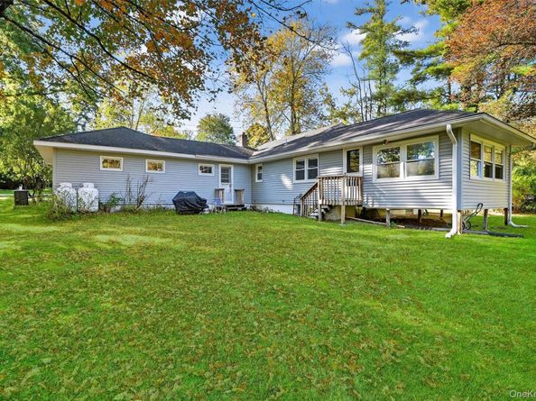 520 Elizabeth Road, Yorktown Heights NY 10598