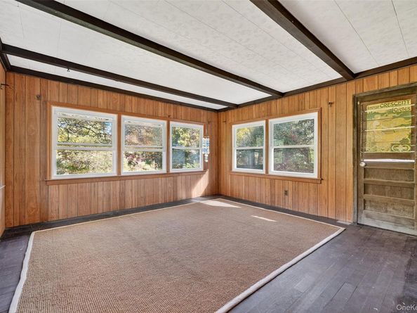 520 Elizabeth Road, Yorktown Heights NY 10598