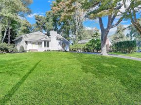 19 Millford Drive, Locust Valley NY 11560
