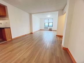 15272 Melbourne Avenue 3A, Flushing NY 11367