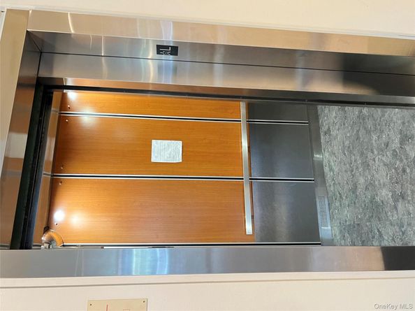15272 Melbourne Avenue 3A, Flushing NY 11367