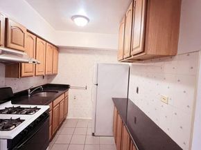15272 Melbourne Avenue 3A, Flushing NY 11367