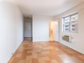 52-30 39th Drive 7F, Woodside NY 11377