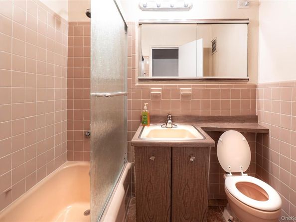 52-30 39th Drive 7F, Woodside NY 11377