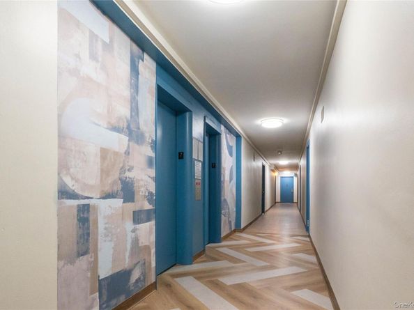 52-30 39th Drive 7F, Woodside NY 11377