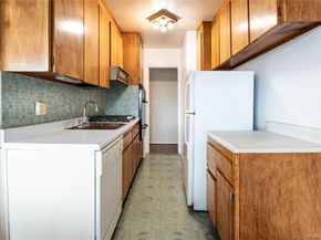 52-30 39th Drive 7F, Woodside NY 11377