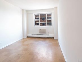 52-30 39th Drive 7F, Woodside NY 11377