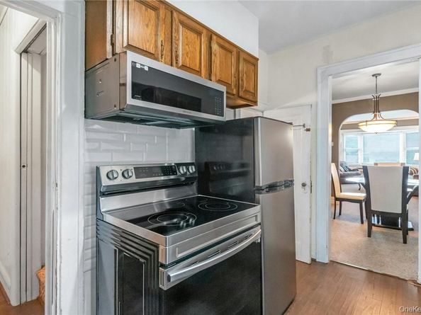 171 South Road, White Plains NY 10603