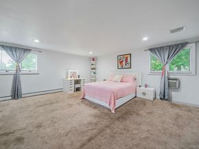 8 Linden Street, Coram NY 11727