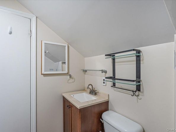 236 Duckpond Drive S, Wantagh NY 11793