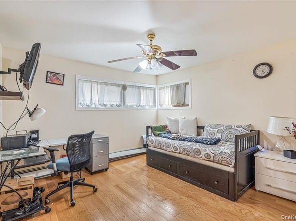 236 Duckpond Drive S, Wantagh NY 11793