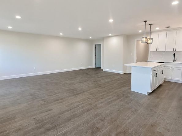 437 Sunrise Highway, West Babylon NY 11704