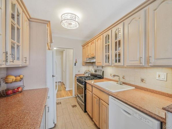 8509 151st Avenue 5A, Howard Beach NY 11414