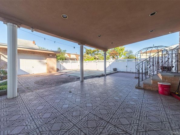 151-25 21 Avenue, Whitestone NY 11357