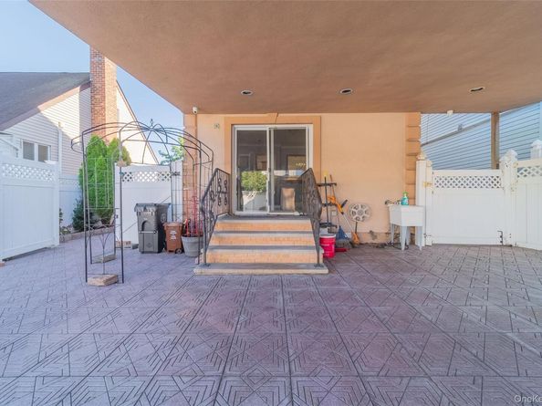 151-25 21 Avenue, Whitestone NY 11357