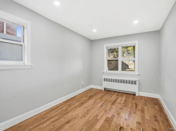 2943 Yates Avenue, Bronx NY 10469