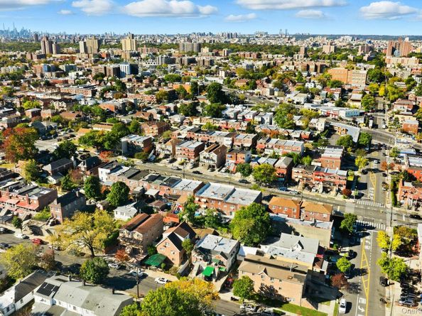 2943 Yates Avenue, Bronx NY 10469