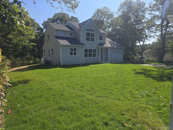 49A Gray Avenue, Medford NY 11763
