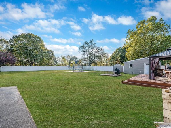 1655 Stein Drive, Bay Shore NY 11706