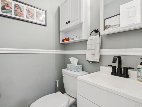 312 Clubhouse Court, Coram NY 11727