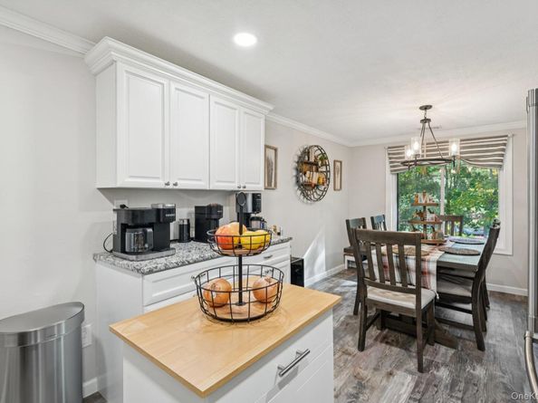 312 Clubhouse Court, Coram NY 11727