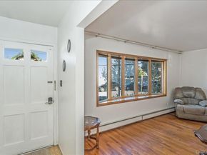 12 Roxy Place, Lynbrook NY 11563