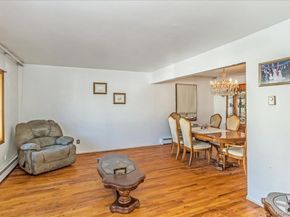 12 Roxy Place, Lynbrook NY 11563