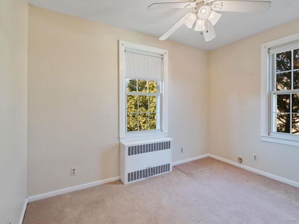 29 Summit Avenue, Lynbrook NY 11563