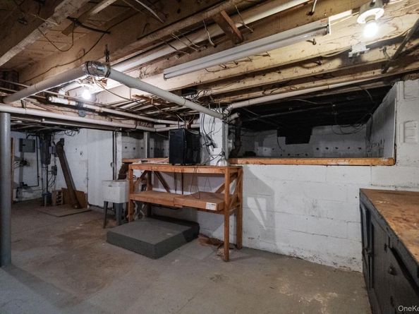 29 Summit Avenue, Lynbrook NY 11563