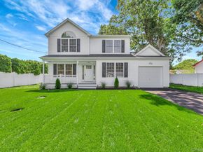 112 Chanel Drive E, Shirley NY 11967