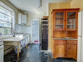 1701 Gates Avenue, Ridgewood NY 11385