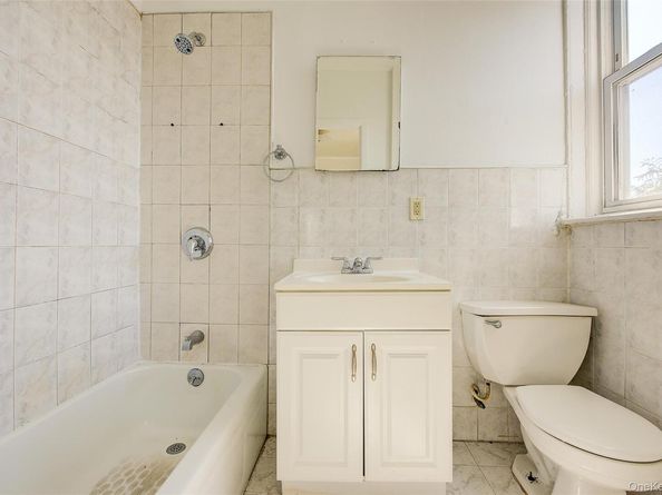 1701 Gates Avenue, Ridgewood NY 11385