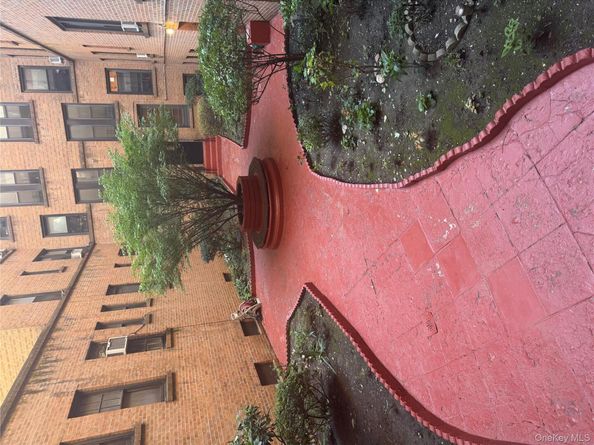 35-64 89th Street, Jackson Heights NY 11372