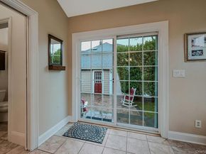 100 Cedar Avenue, Rockville Centre NY 11570