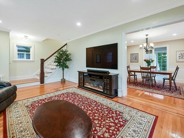 100 Cedar Avenue, Rockville Centre NY 11570