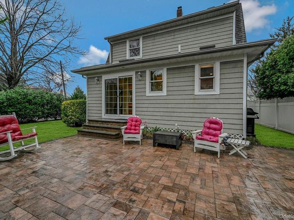 100 Cedar Avenue, Rockville Centre NY 11570