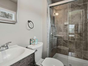 5431 Expressway Drive N, Holtsville NY 11742