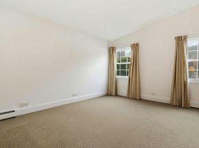 5431 Expressway Drive N, Holtsville NY 11742