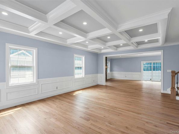 68 Caroline Street, Bethpage NY 11714