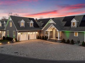 19 W Tiana Road, Hampton Bays NY 11946