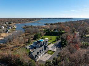 19 W Tiana Road, Hampton Bays NY 11946